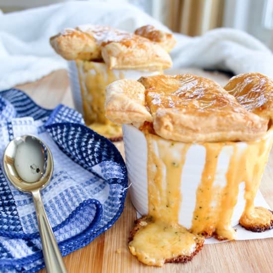 Broccoli Cheddar Pot Pie