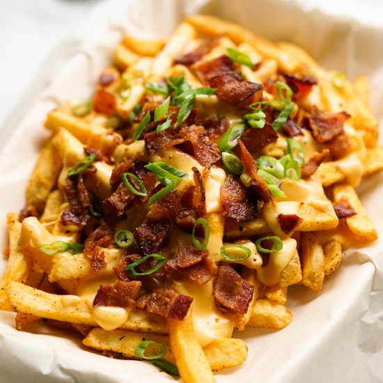 Baked Cajun Cheese Fries