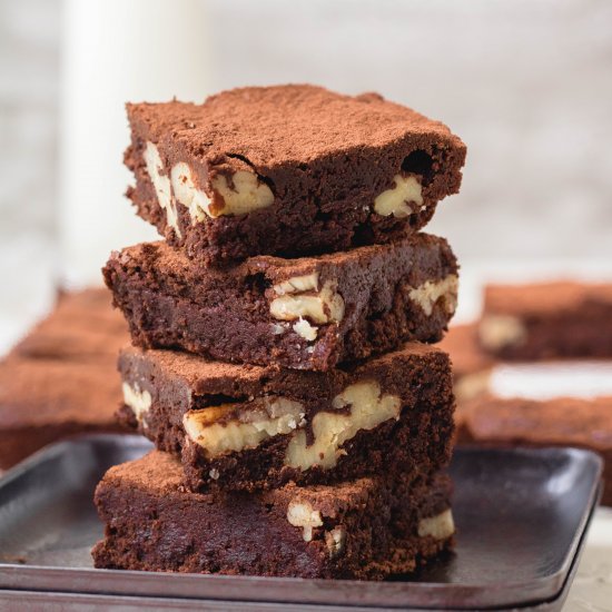 Cocoa powder chewy brownies