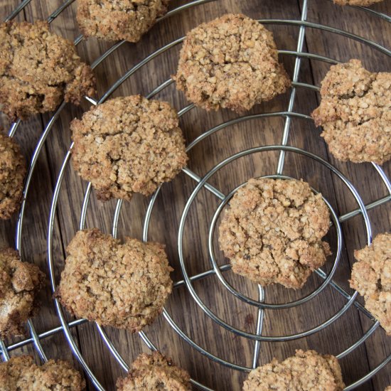 Vegan walnut cookies