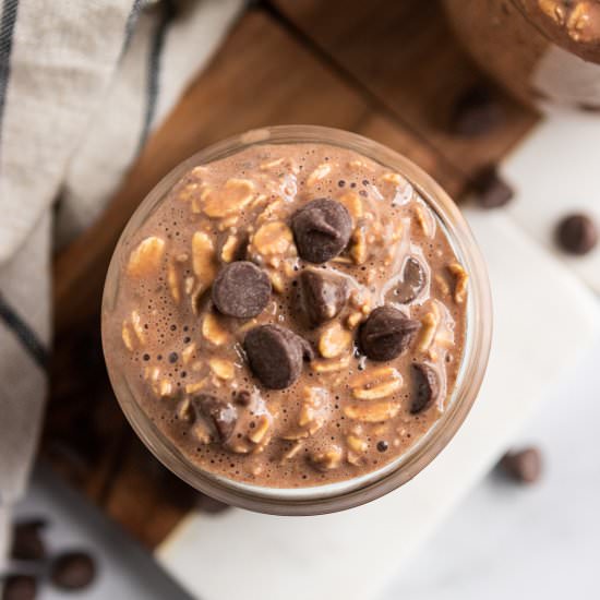 Triple Chocolate Overnight Oats