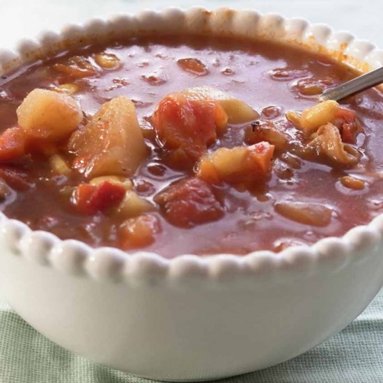 Slow Cooker Manhattan Clam Chowder