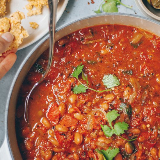 Spicy Vegetarian Pinto Bean Chili