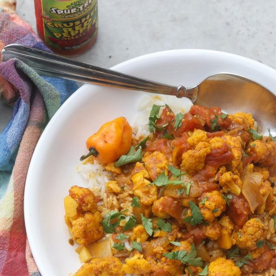 Caribbean Cauliflower Curry