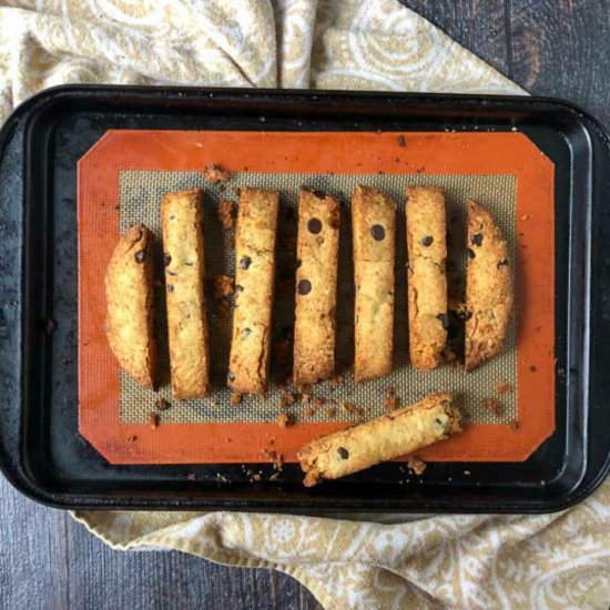 Easy Chocolate Chip Keto Biscotti