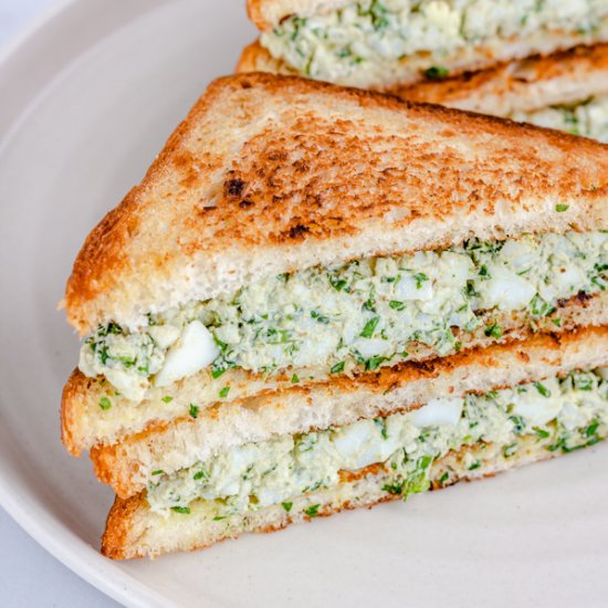 Classic Egg Salad Sandwich