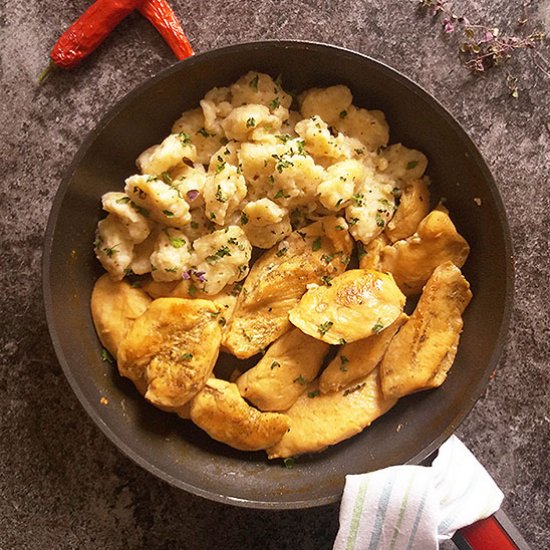 Chardonnay Chicken w/Chili Dumplings