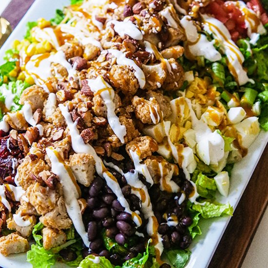 Crispy Chicken Barbecue Salad