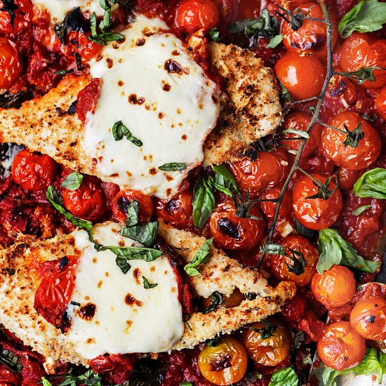 Sheet Pan Baked Chicken Parmesan