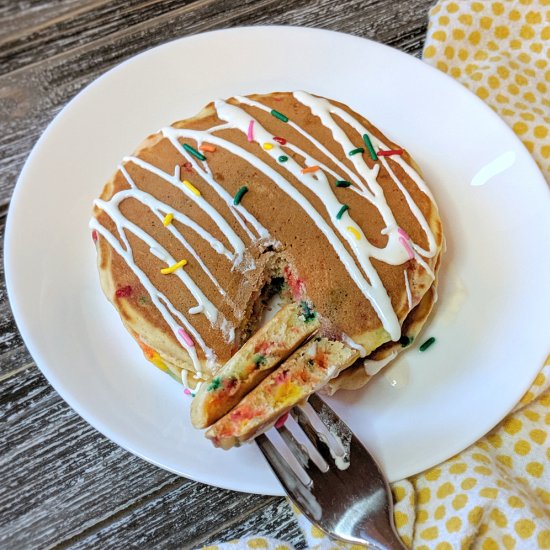 Funfetti Birthday Cake Pancakes