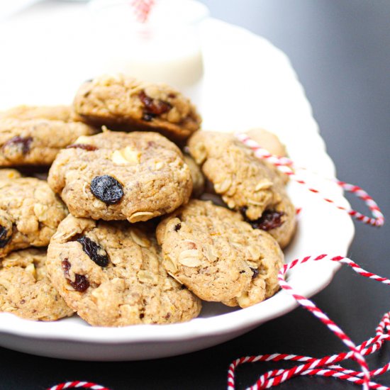 Oatmeal Raisin Cookies