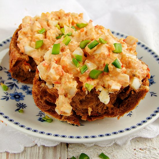 ajvar egg paste