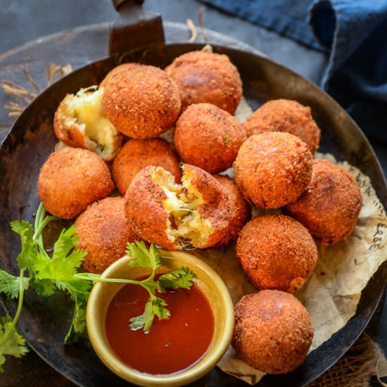 Potato Cheese Balls