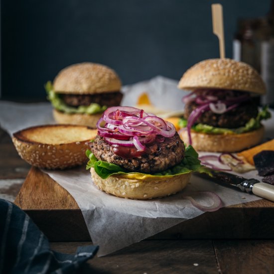 BBQ Vegan Black Bean Burgers