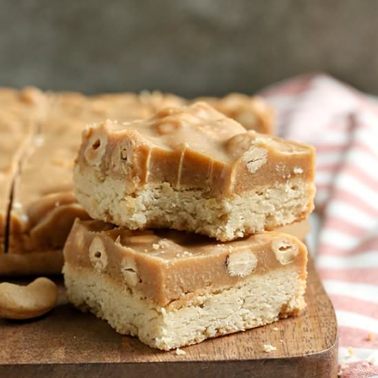 Paleo Vegan Caramel Cashew Bars