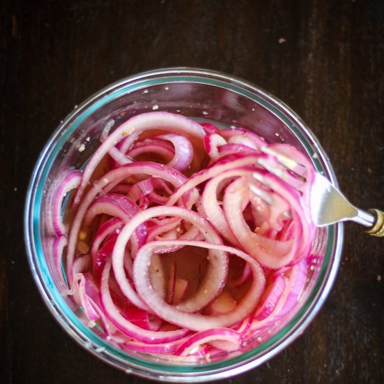 Quick Pickled Onions