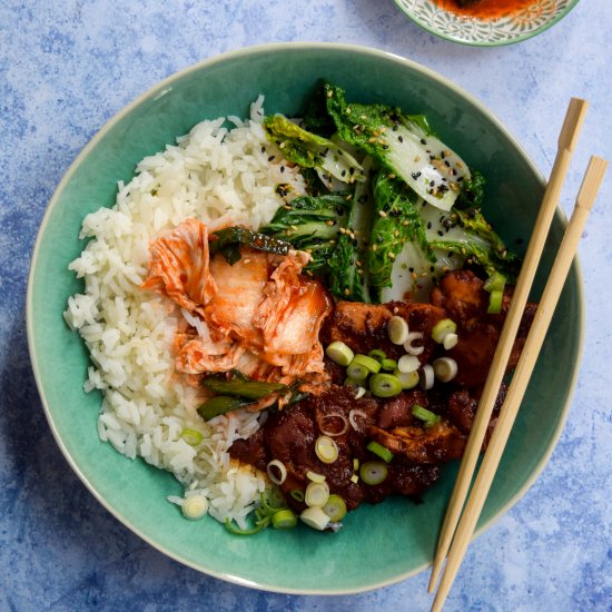 Slow Cooker Korean Chicken Bowls