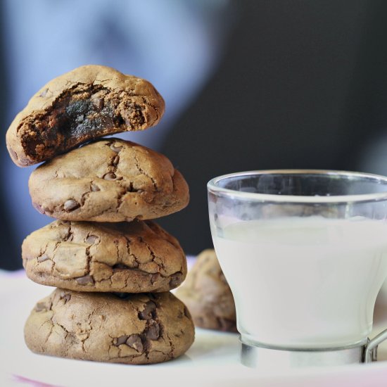 Stuffed Chocolate Chubby Cookies