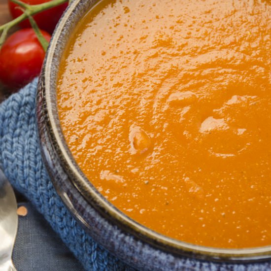 Spicy Tomato & Lentil Soup