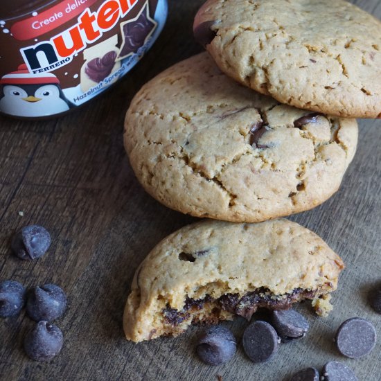 Nutella Stuffed Choco Chip Cookies