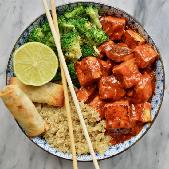 MAPLE SRIRACHA TOFU