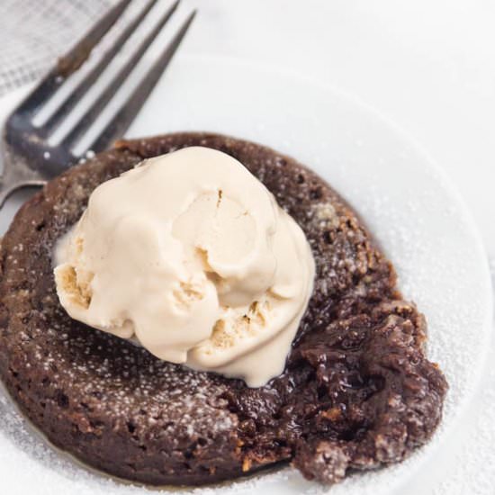 Easy Chocolate Molten Lava Cakes