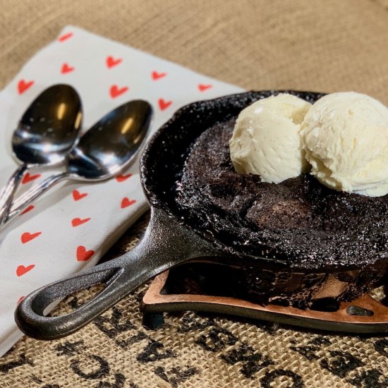 Mini Skillet Hot Fudge Pudding Cake