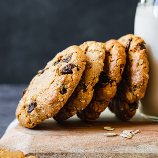 Healthier Oatmeal Raisin Cookies