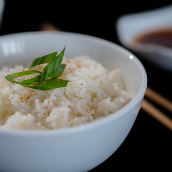 Easy, perfect steamed jasmine rice