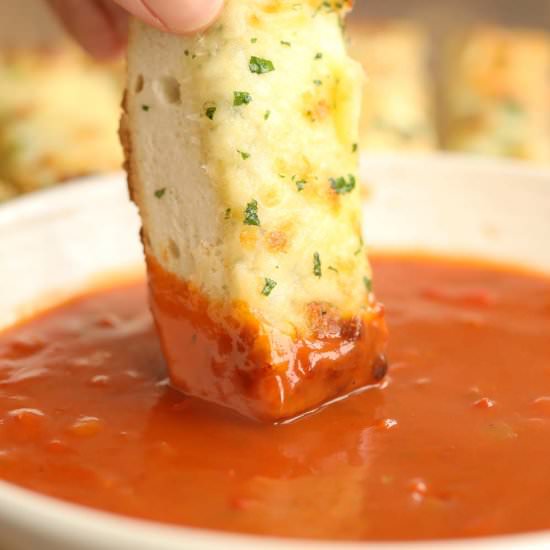 Easy Cheesy Garlic Bread