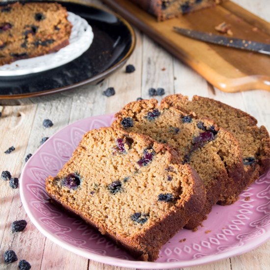 Vegan blueberry cake