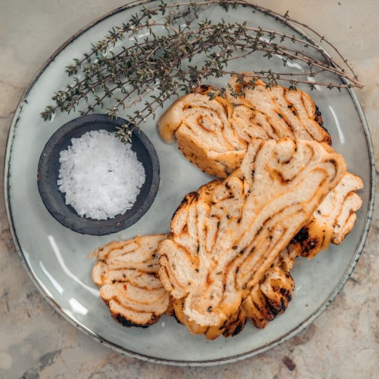 Swirled Vegan Tomato Herbed Bread