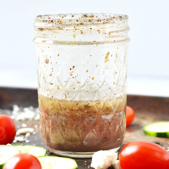 3 Minute Greek Dressing