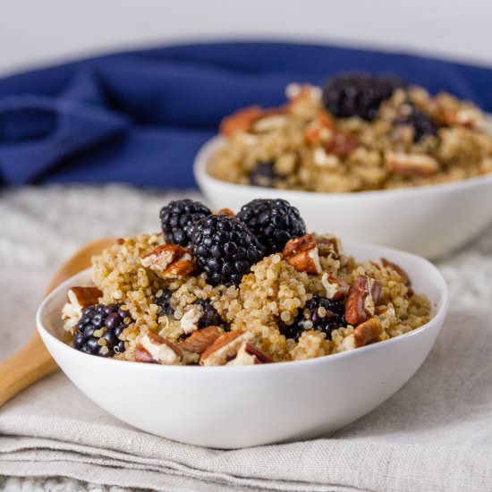 Breakfast Quinoa Bowl