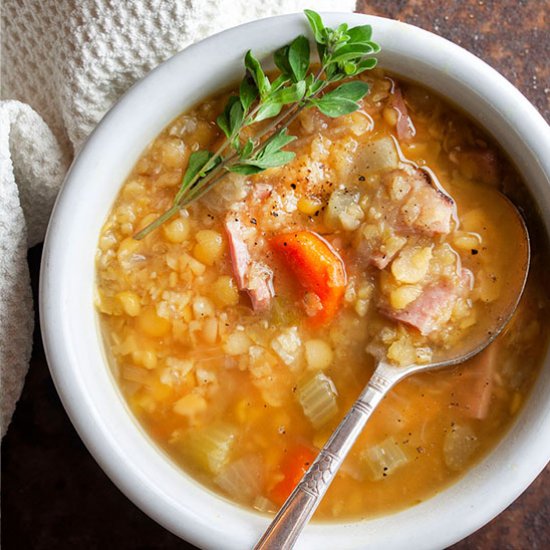 Canadian yellow split pea soup