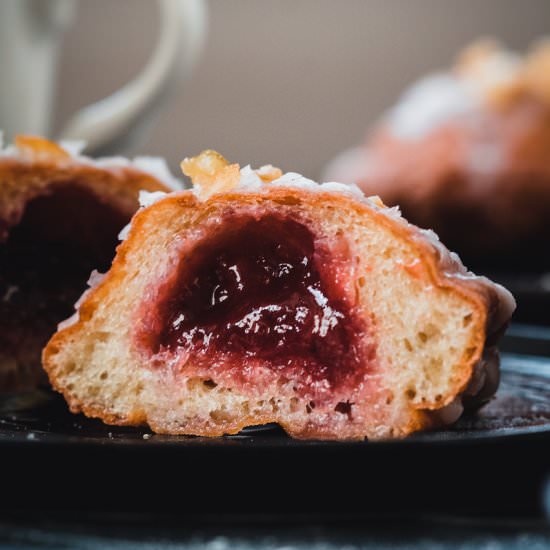 The best VEGAN doughnuts.