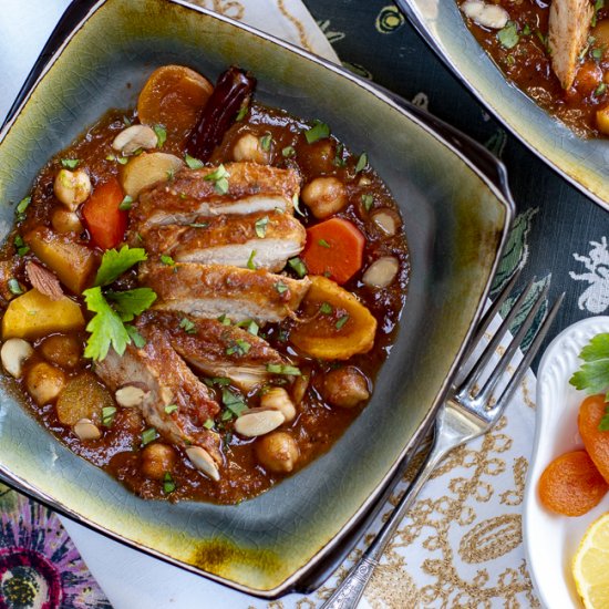 Tagine Chicken w Apricots & Dates