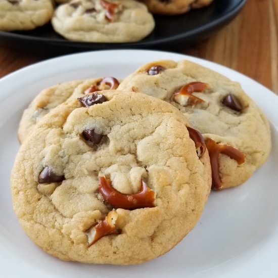 pretzel chocolate chip cookies