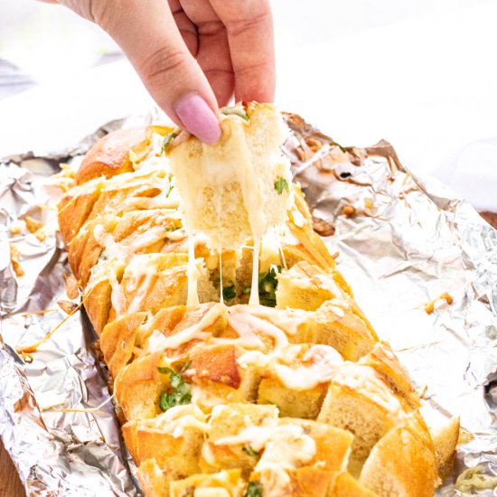 Cheesy Garlic Pull Apart Bread