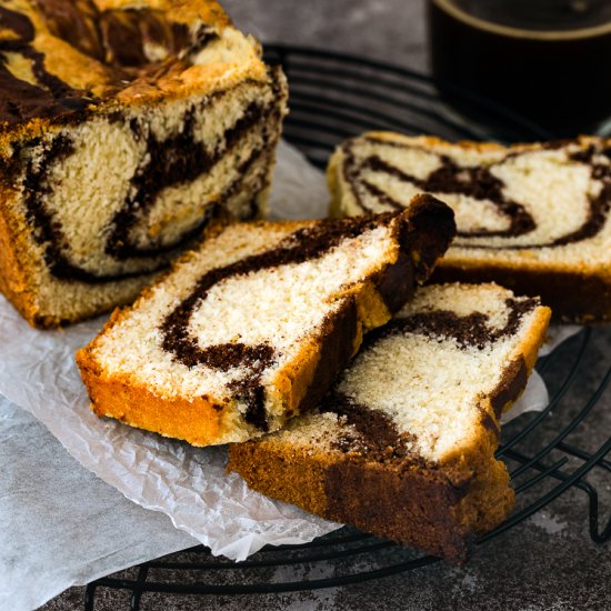 Eggless Marble Cake