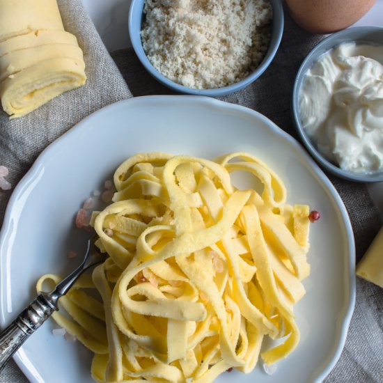 Keto Egg Noodles with Almond Flour