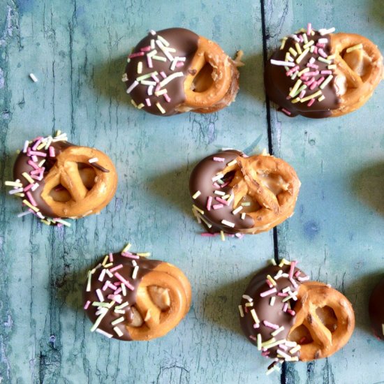 Chocolate Dipped Peanut Pretzels