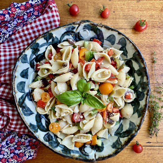 Greek pasta salad