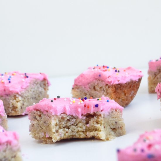 Frosted Sugar Cookie Bars