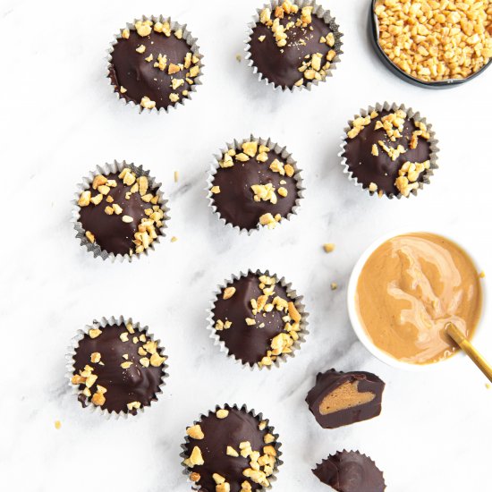 Chocolate Cups with peanut butter