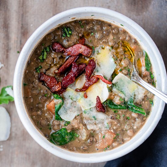 THE BEST ONE POT EASY LENTIL SOUP