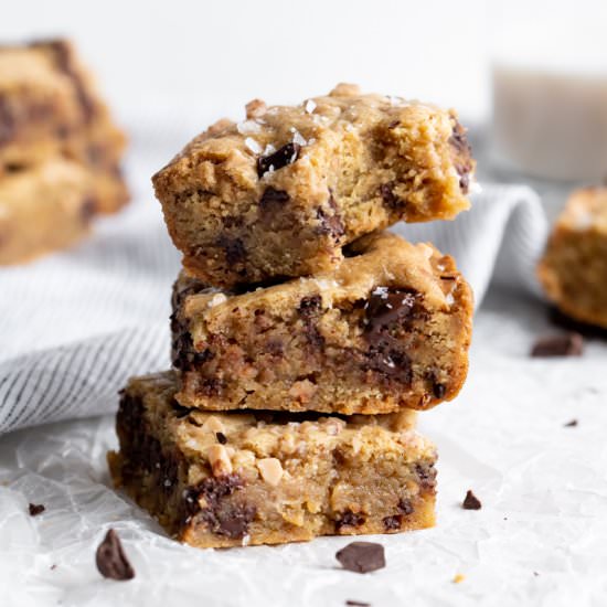 Salted Toffee Blondies