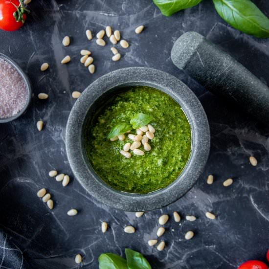 Easy Vegan pesto.