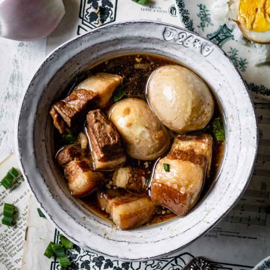 Braised Pork Belly with Eggs