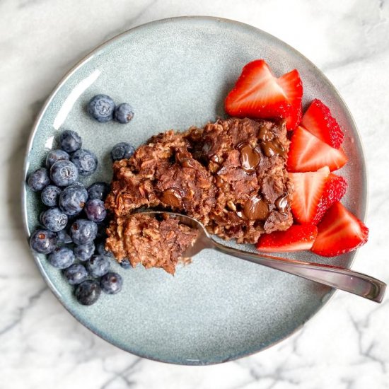 Healthy Chocolate Baked Oatmeal